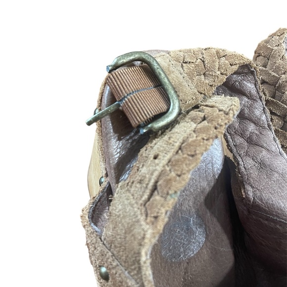 UGG AUSTRALIA Dafni Braided Buckle Studded Suede Platform Clog Size 12 - Picture 7 of 9